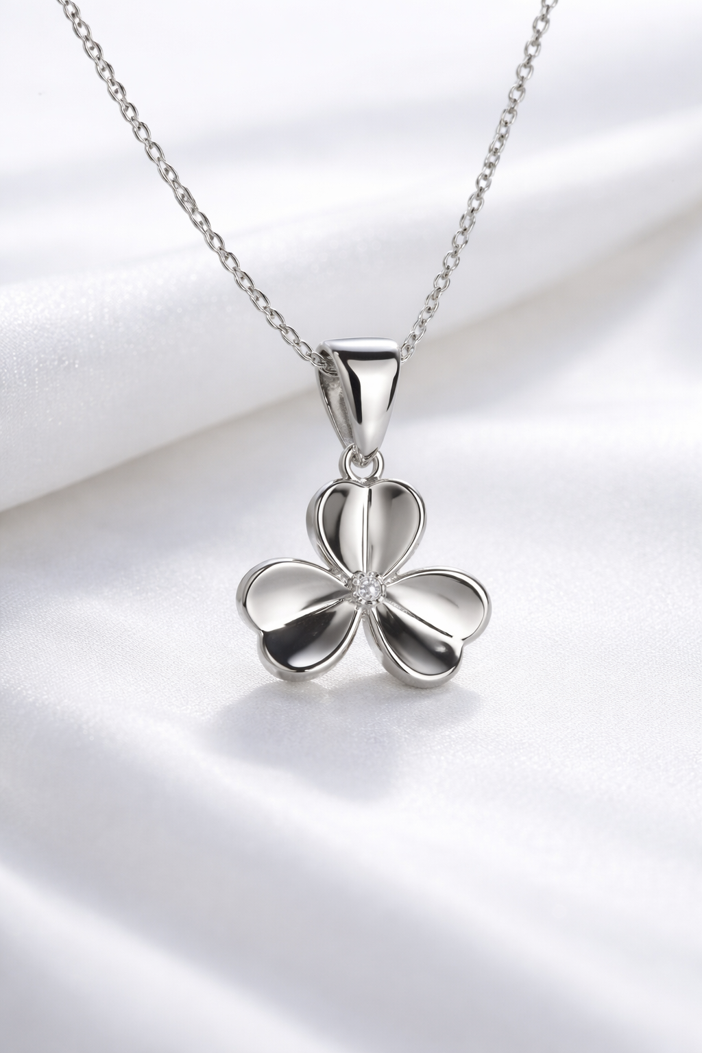 Eterna Bloom Natural Diamond Necklace White Gold 18K – Fine Jewelry-Saleh Sallom