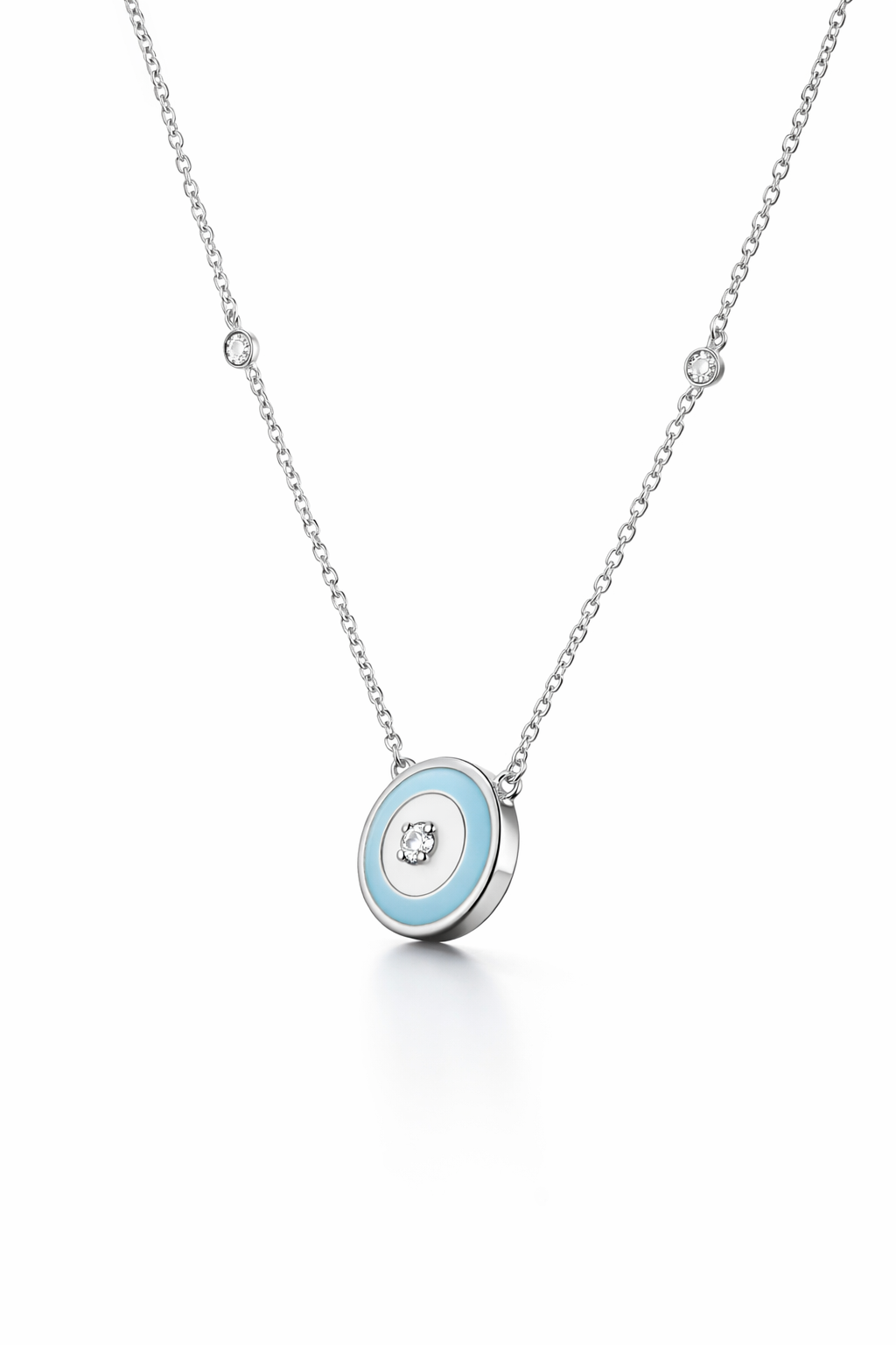 An elegant diamond necklace crafted with refined detailing and timeless appeal.