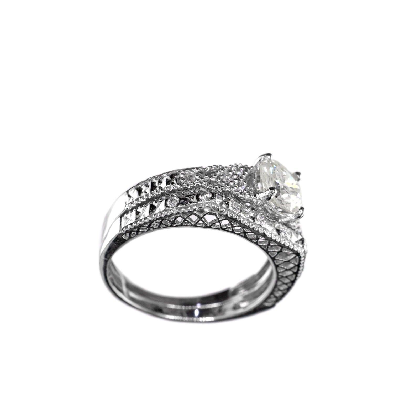 Diamond Ring Natural - By Saleh Sallom 18Karat | 1.00 carat - Saleh Sallom