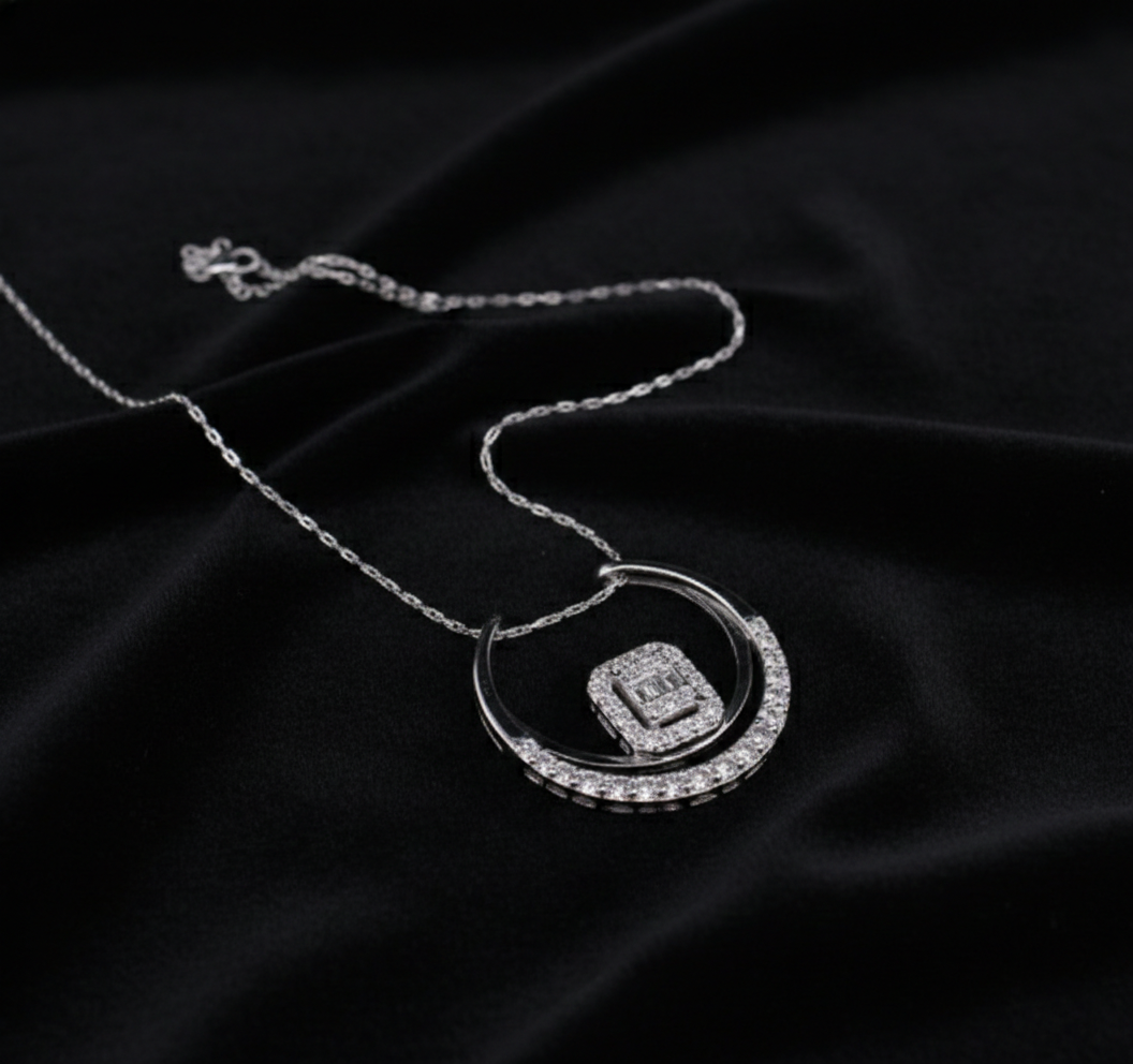 Diamond Pendant Necklace in White Gold – VS–SI Clarity-Saleh Sallom