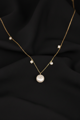 Eterna Clover Natural Diamond Necklace 18K White Gold · Natural Diamond Pendant-Saleh Sallom