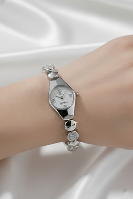 1.00 Carat Natural Diamond Luxury Watch – D Color VS1 | Saleh Sallom-Saleh Sallom