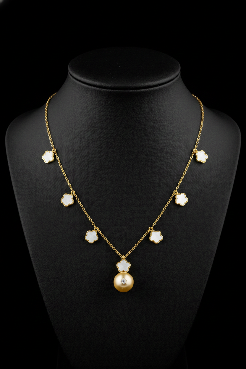 Diamond & Pearl Clover Necklace in 18K Yellow Gold