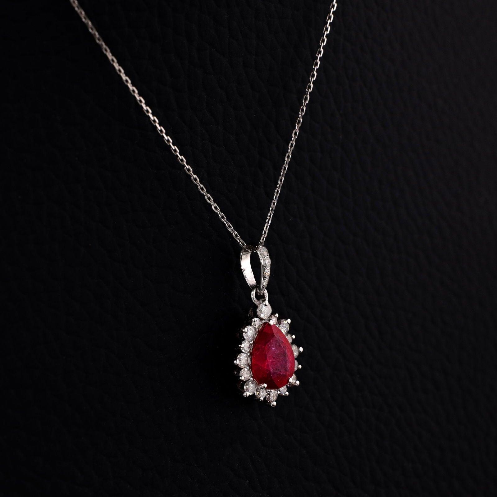 RUBY PENDANT BY SALEH SALLOM | 2.570g 18K - 0.090 CT - Saleh Sallom