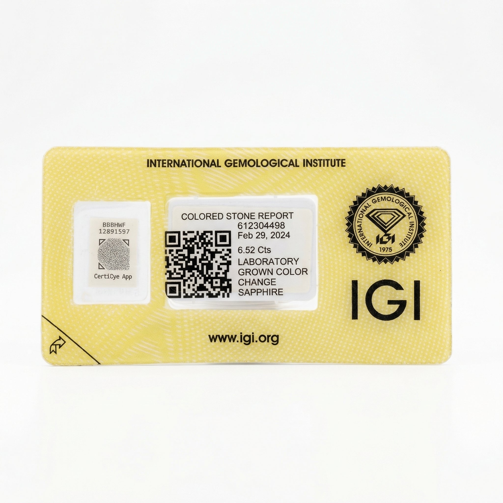 IGI Certified Laboratory Grown Color Change Sapphire | 6.52 Carats Emerald Cut | Rare Color Change Gemstone Secondary image