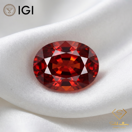 IGI Certified Natural Spessartite Garnet | 8.41 Carat Oval Cut | Orangy Red