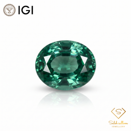 IGI Certified Natural Green Quartz | 2.74 Carat Oval Cut | Deep Green Transparent Gemstone