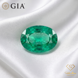 GIA Certified Natural Emerald | 2.52 Carats Oval Mixed Cut | Fine Green Gemstone-Saleh Sallom