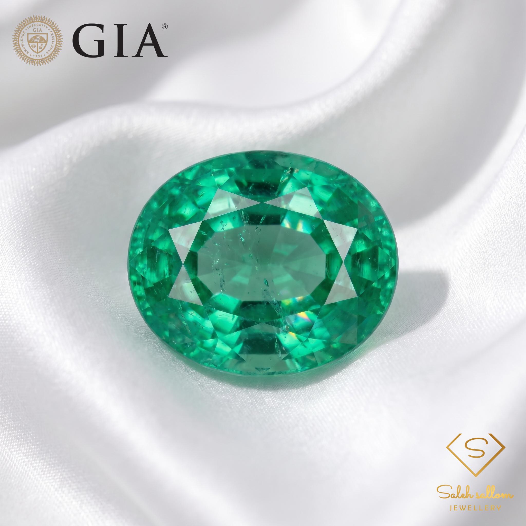 GIA Certified Natural Emerald | 1.34 Carats Oval Modified Brilliant Cut | Elegant Green Fine Gemstone Secondary image