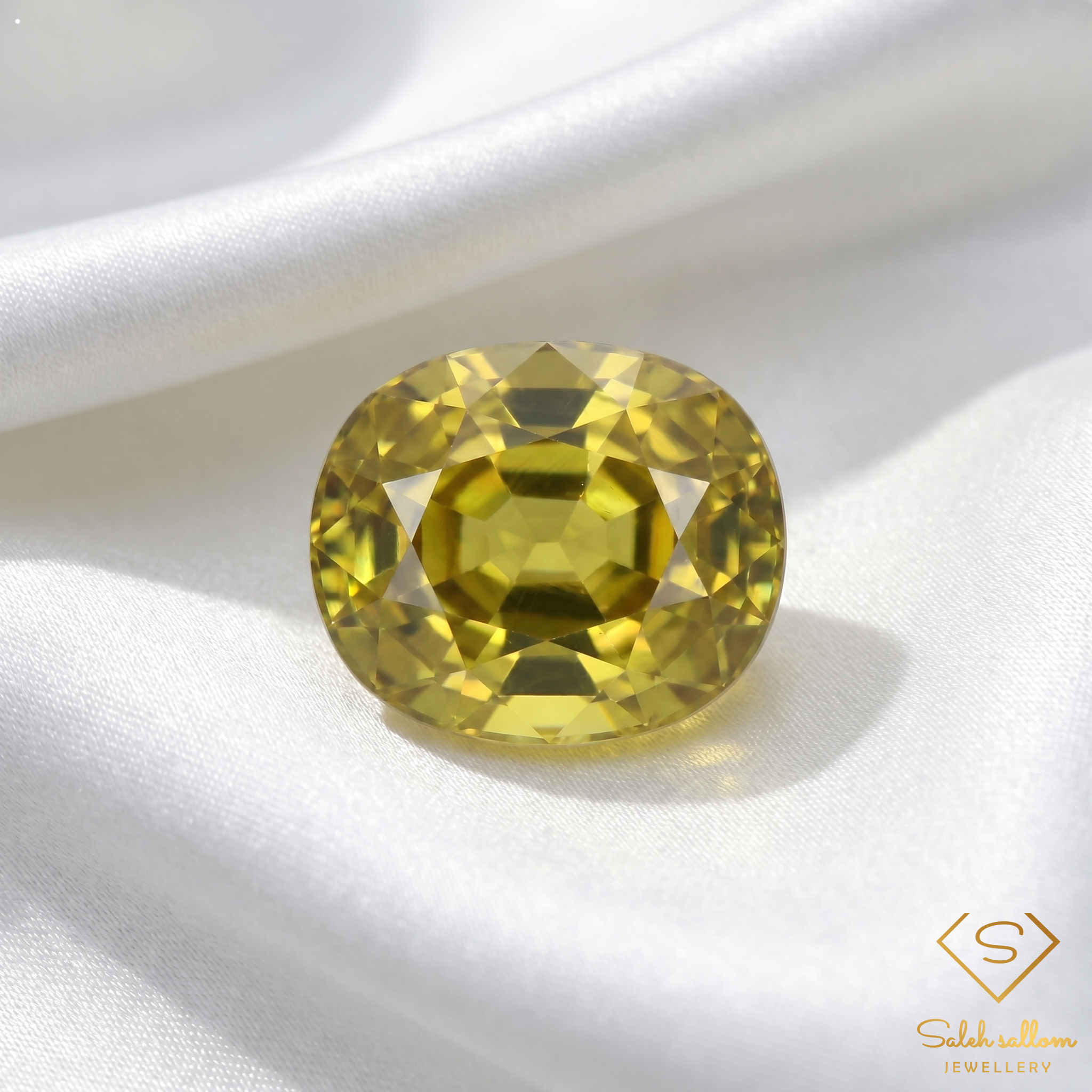 1.31 Ct Natural Greenish Yellow Sapphire Cushion Cut Unheated Madagascar Gemstone Secondary image