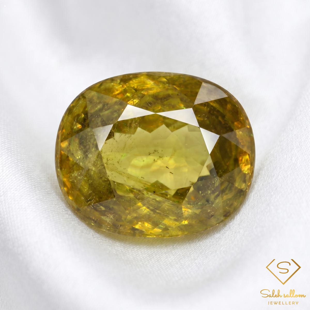 5.52 Ct Natural Greenish Yellow Sphene Oval Cut High Luster Madagascar Collector Gemstone