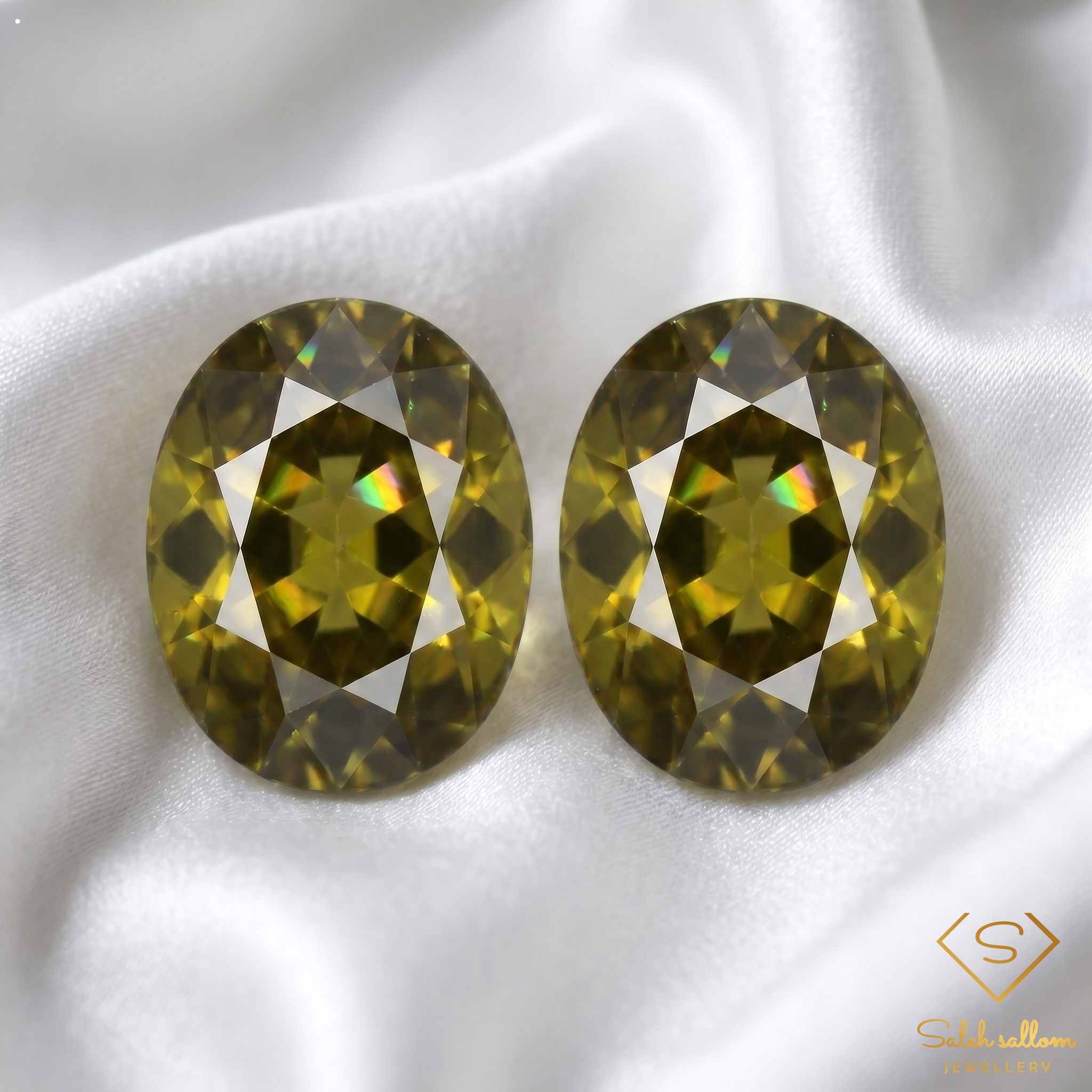 Matching Pair Natural Yellowish Green Sphene Gemstones 2.29 Ct TW Oval Cut Amazing Luster Secondary image
