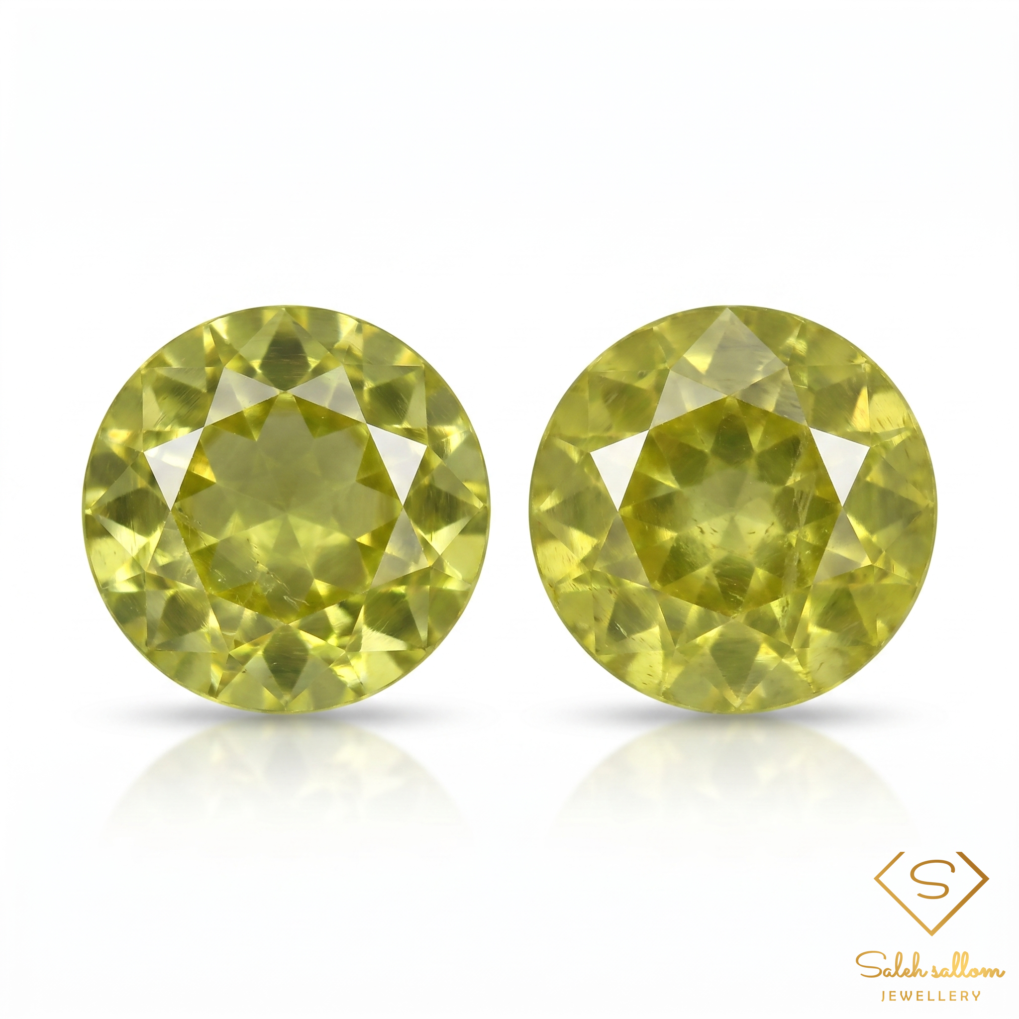 Matching Pair Natural Greenish Yellow Sphene Gemstones 0.97 Ct TW Round Cut Diamond Luster Main image