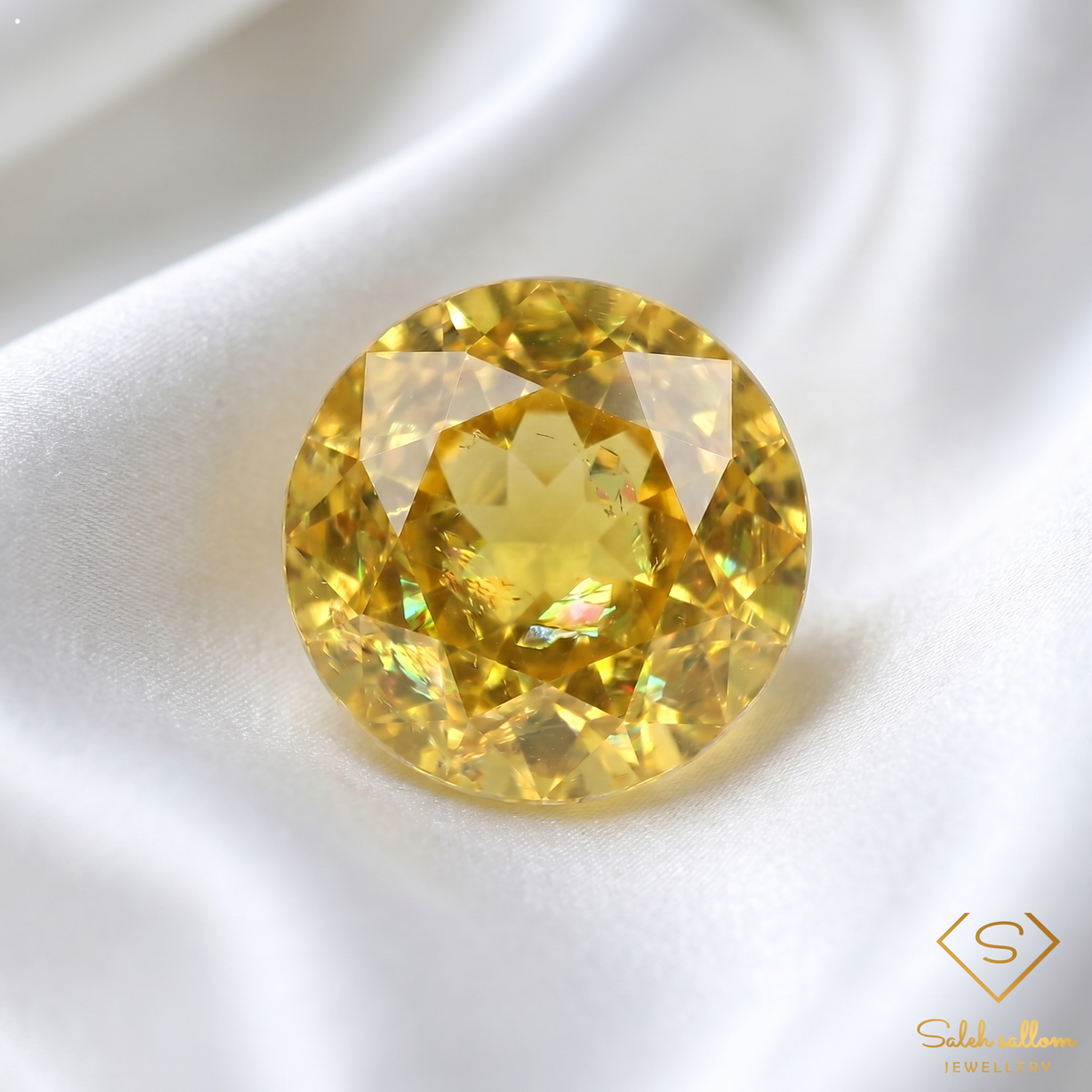 Natural Yellow Sphene Gemstone 0.75 Ct Round Cut Madagascar Super Sparkle Titanite