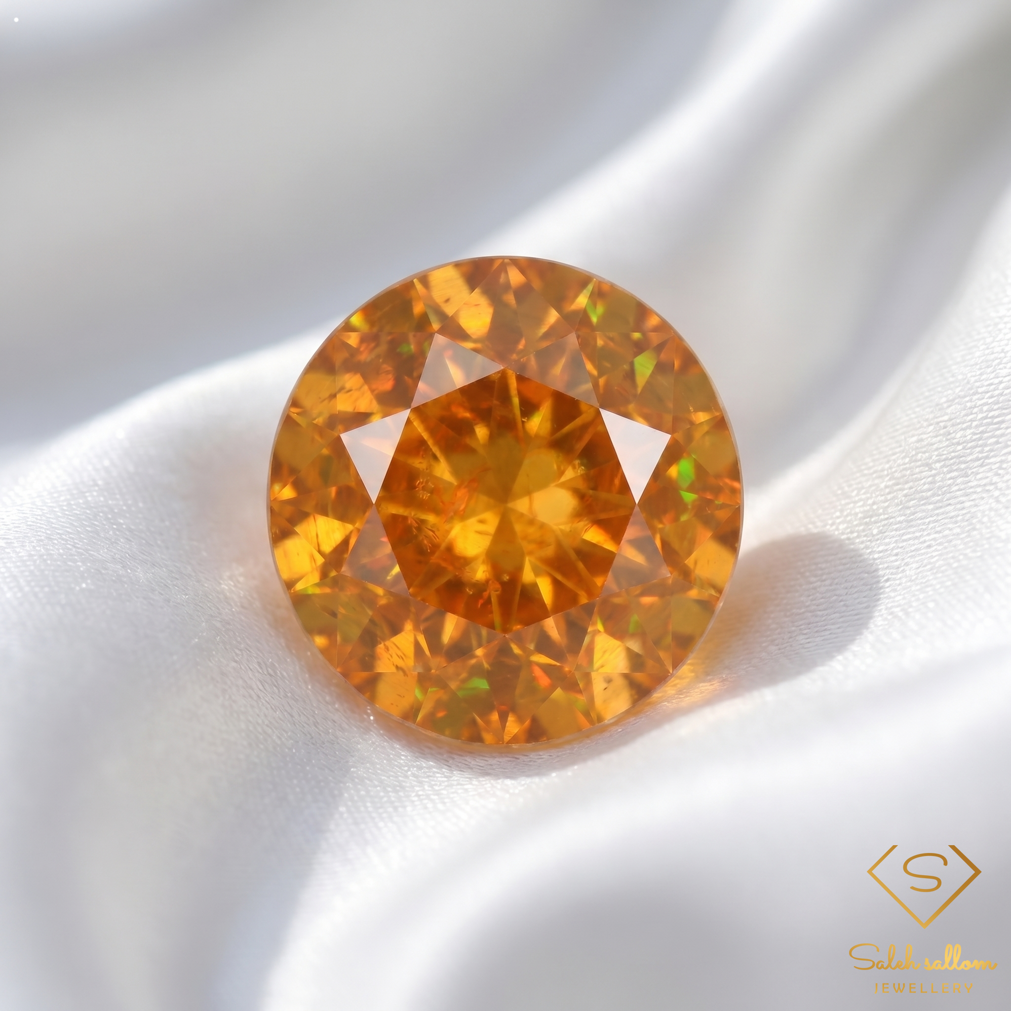 1.04 Ct Natural Greenish Yellow Sphene Round Cut Titanite Gemstone Adamantine Luster Secondary image