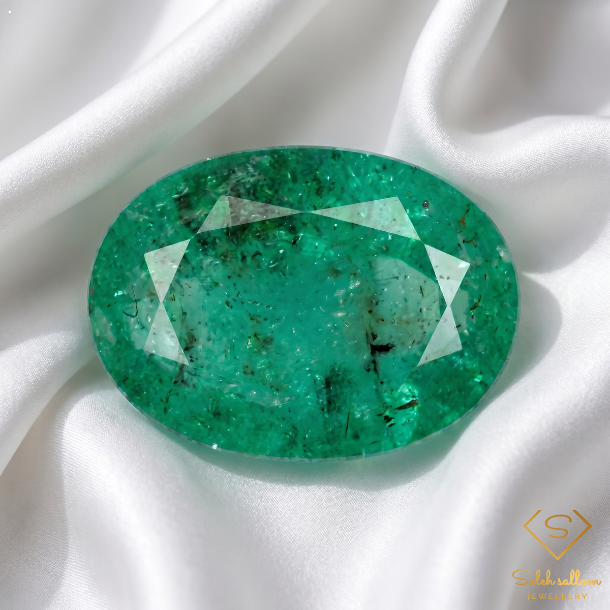 0.93 Ct Natural Emerald Oval Cut Green Gemstone