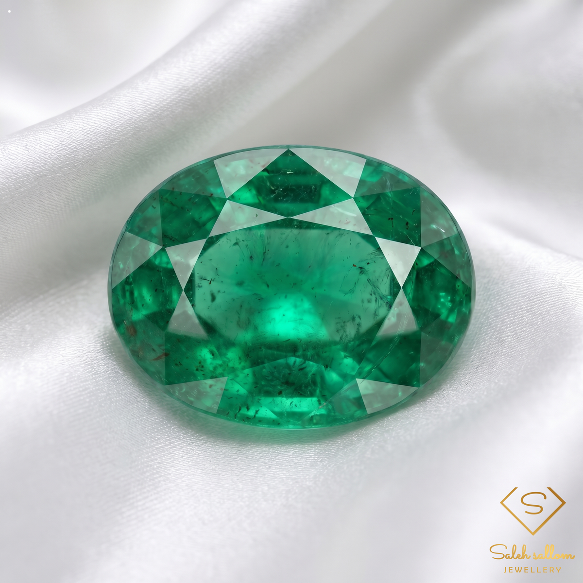 1.71 Ct Natural Emerald Oval Cut Green Gemstone