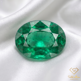 1.71 Ct Natural Emerald Oval Cut Green Gemstone