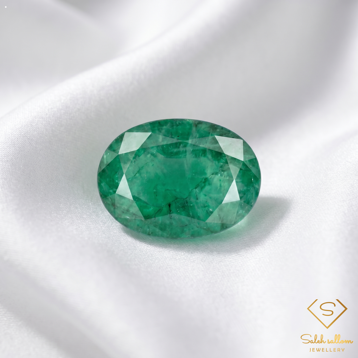 1.86 Ct Natural Emerald Oval Cut Green Gemstone