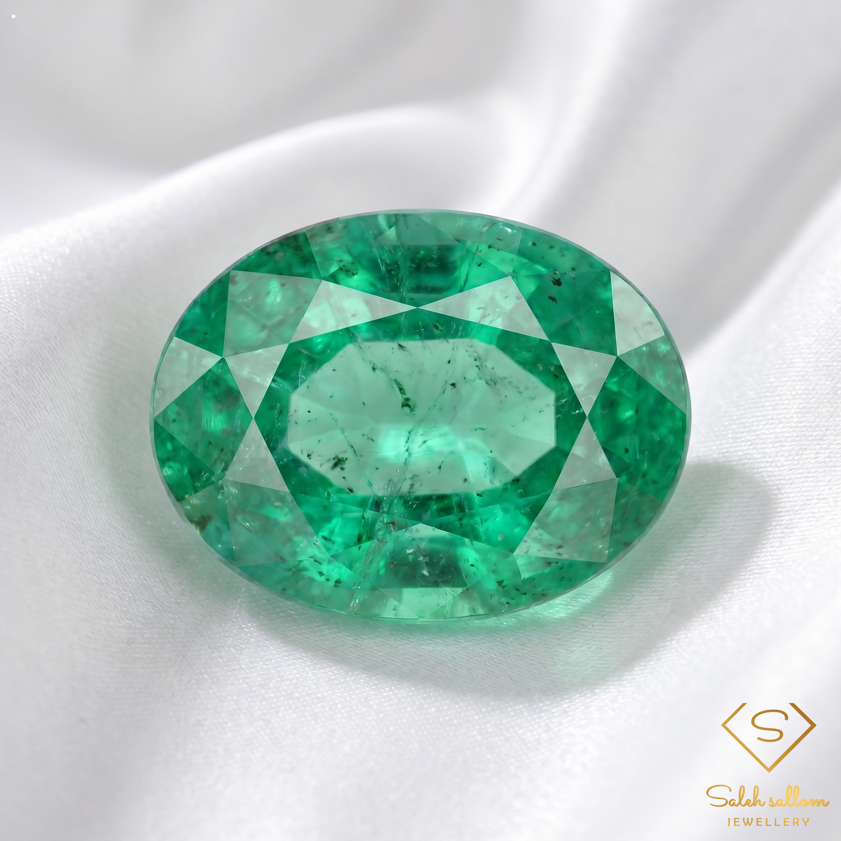 1.04 Ct Natural Emerald Oval Cut Green Gemstone