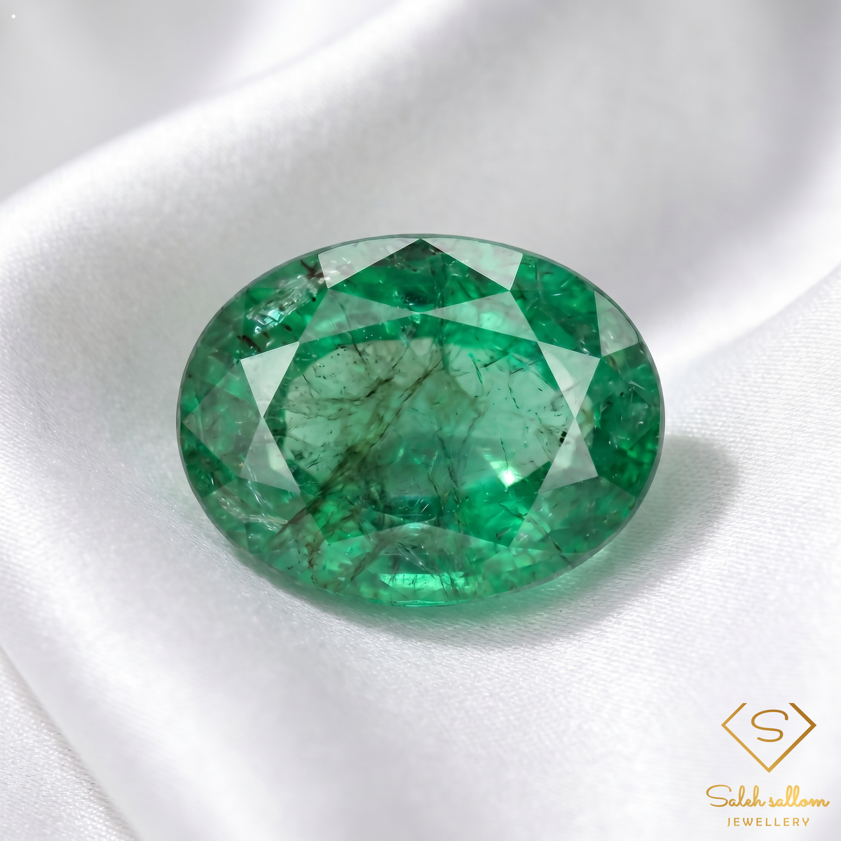 0.97 Ct Natural Emerald Oval Cut Green Gemstone