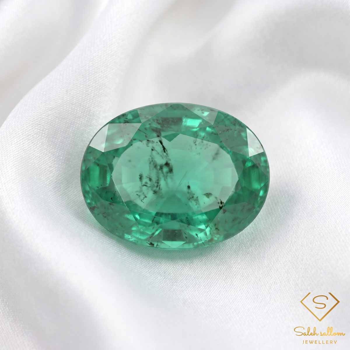 0.93 Ct Natural Emerald Oval Cut Green Gemstone