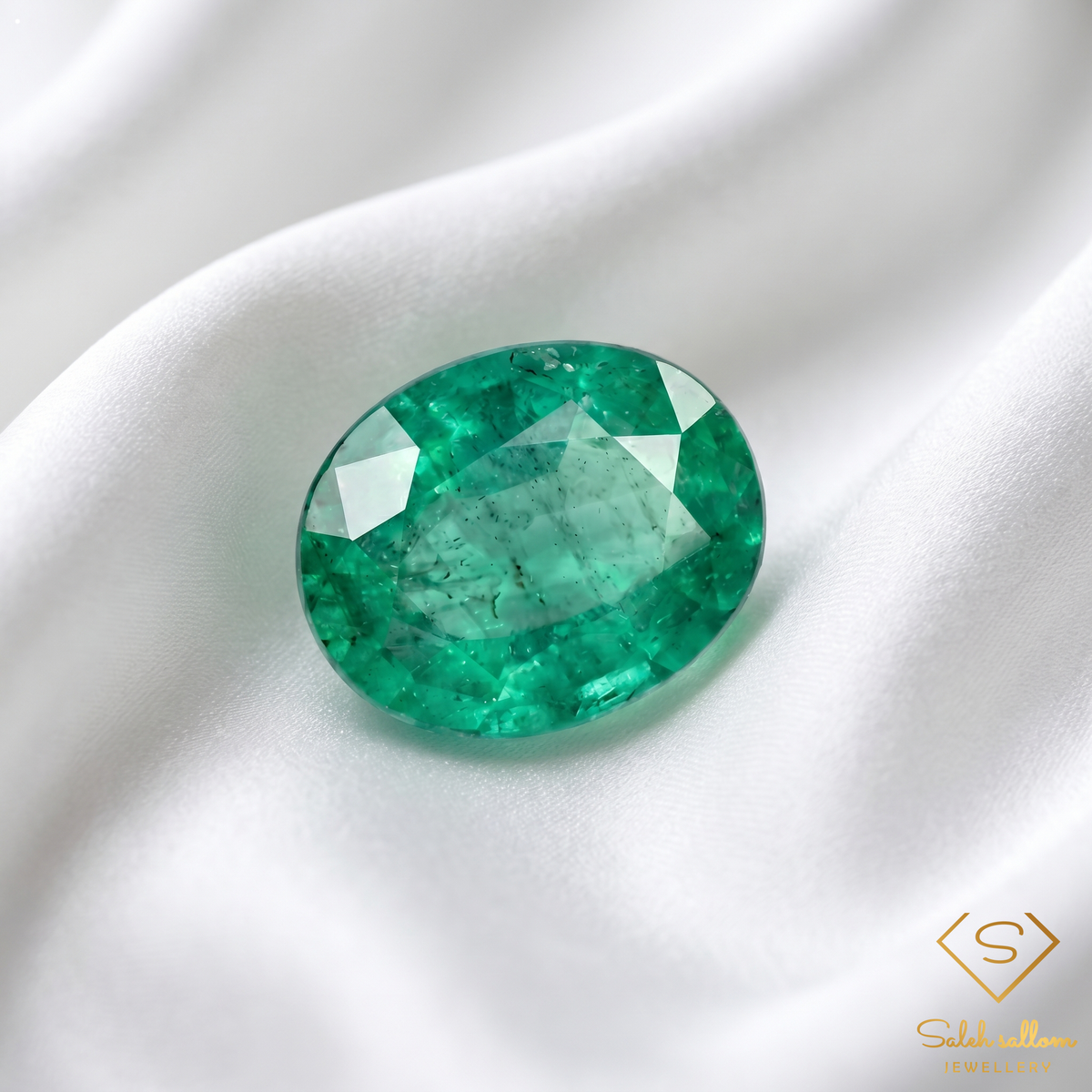 0.52 Ct Natural Emerald Oval Cut Green Gemstone