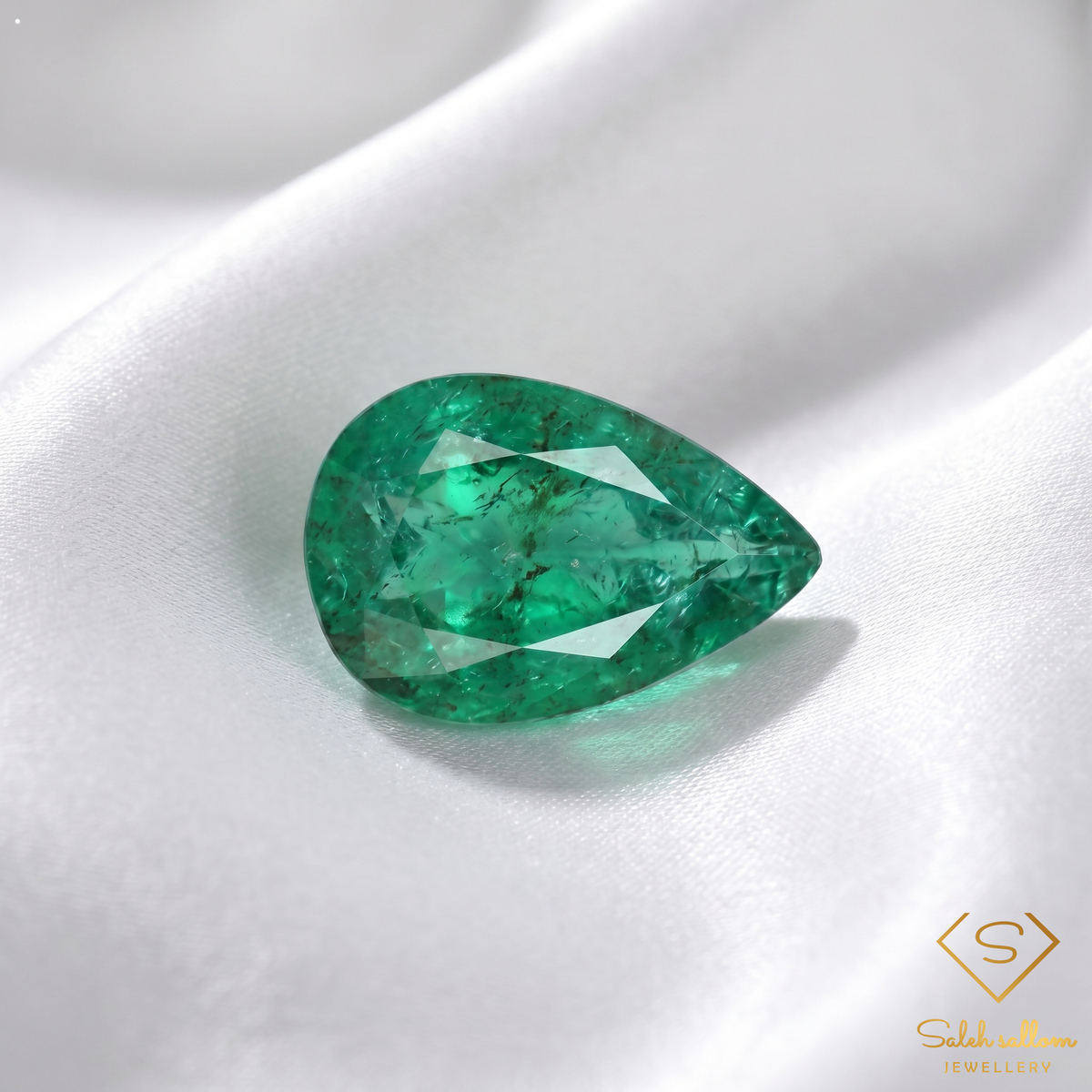 1.89 Ct Natural Emerald Pear Cut Green Gemstone