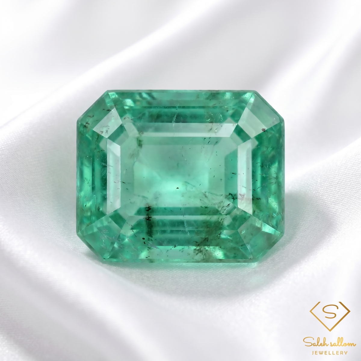1.05 Ct Natural Emerald Emerald-Cut Green Gemstone