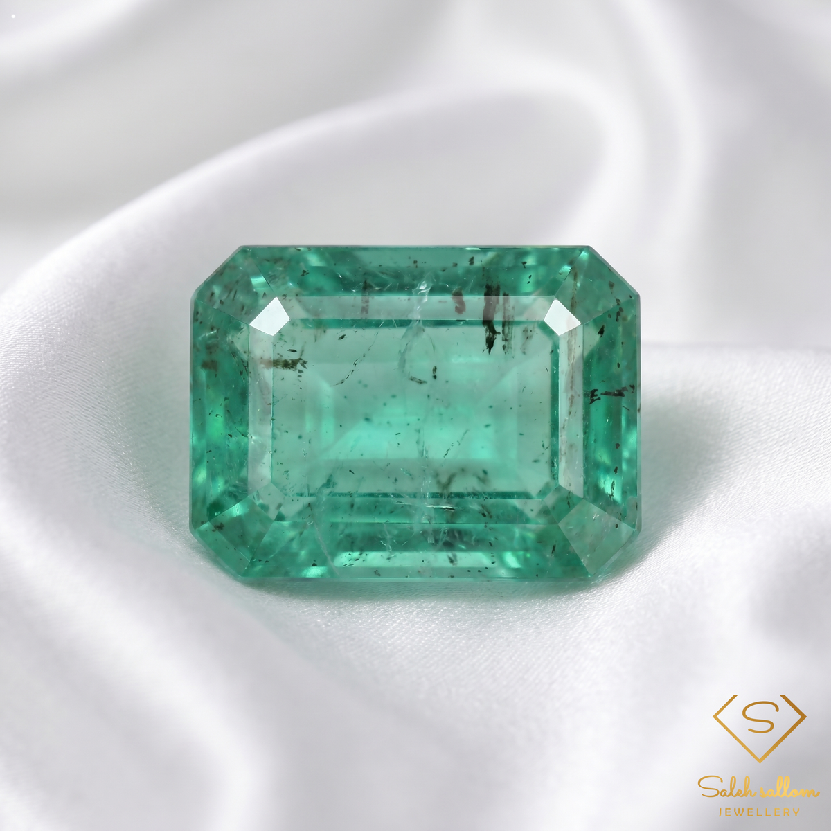 1.01 Ct Natural Emerald Emerald-Cut Green Gemstone