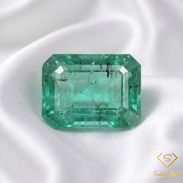 1.01 Ct Natural Emerald Emerald-Cut Green Gemstone
