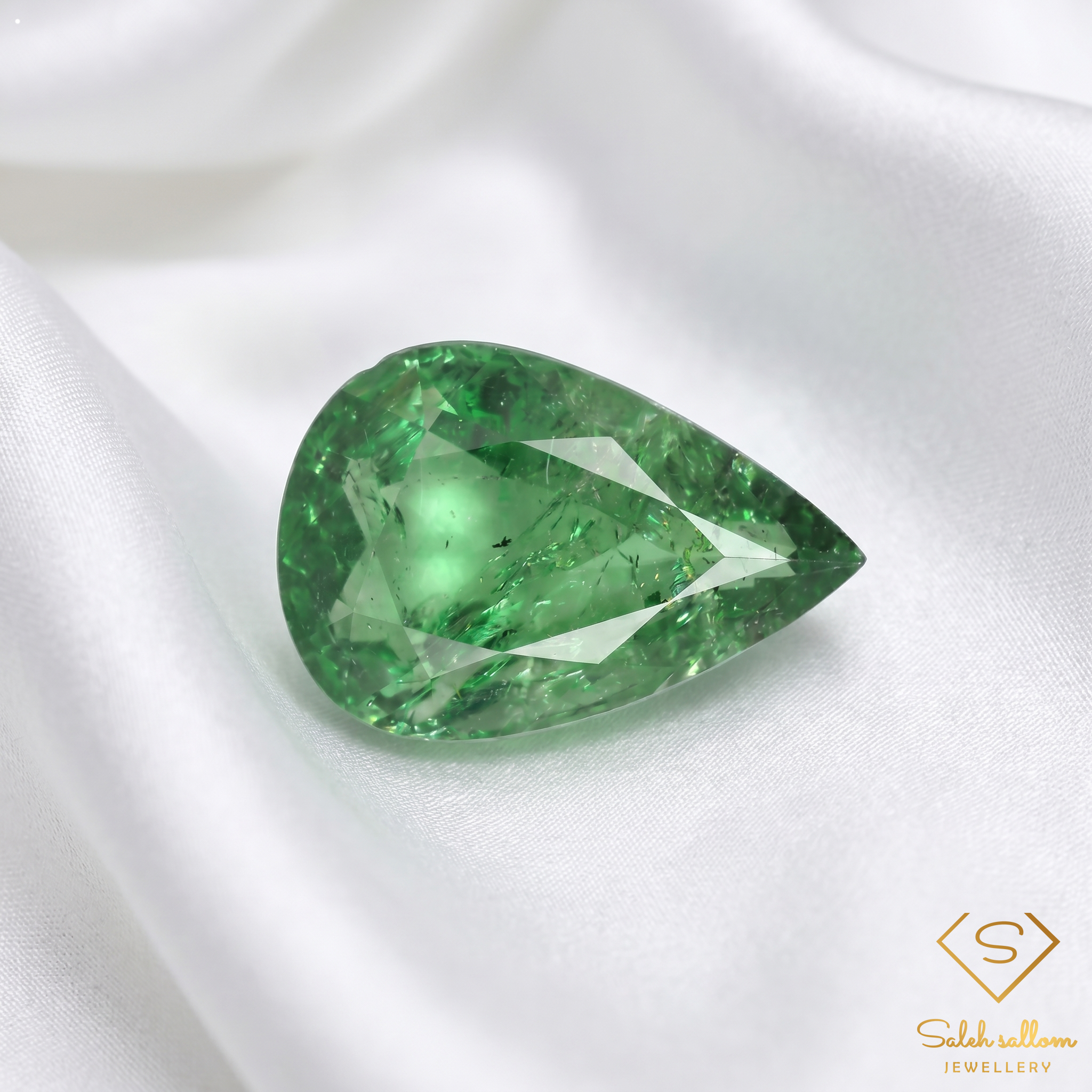 1.79 Ct Natural Green Tsavorite Garnet Pear Cut Loose Gemstone Tanzania Secondary image