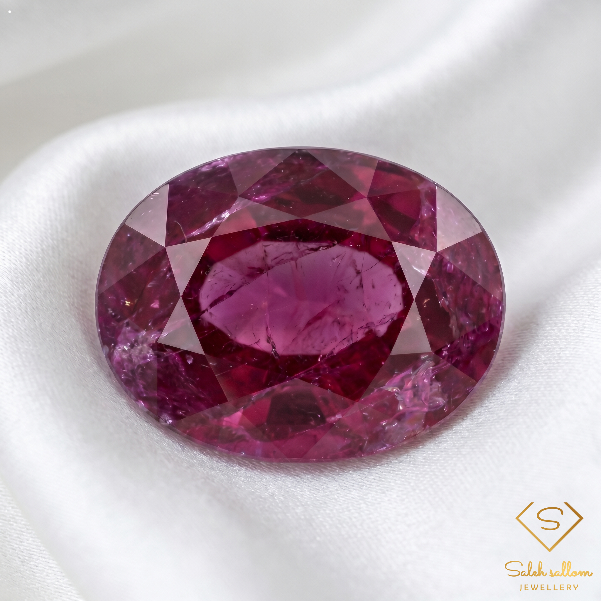 4.01 Ct Unheated Natural Purplish Red Ruby Oval Cut Loose Gemstone – Tanzania Secondary image