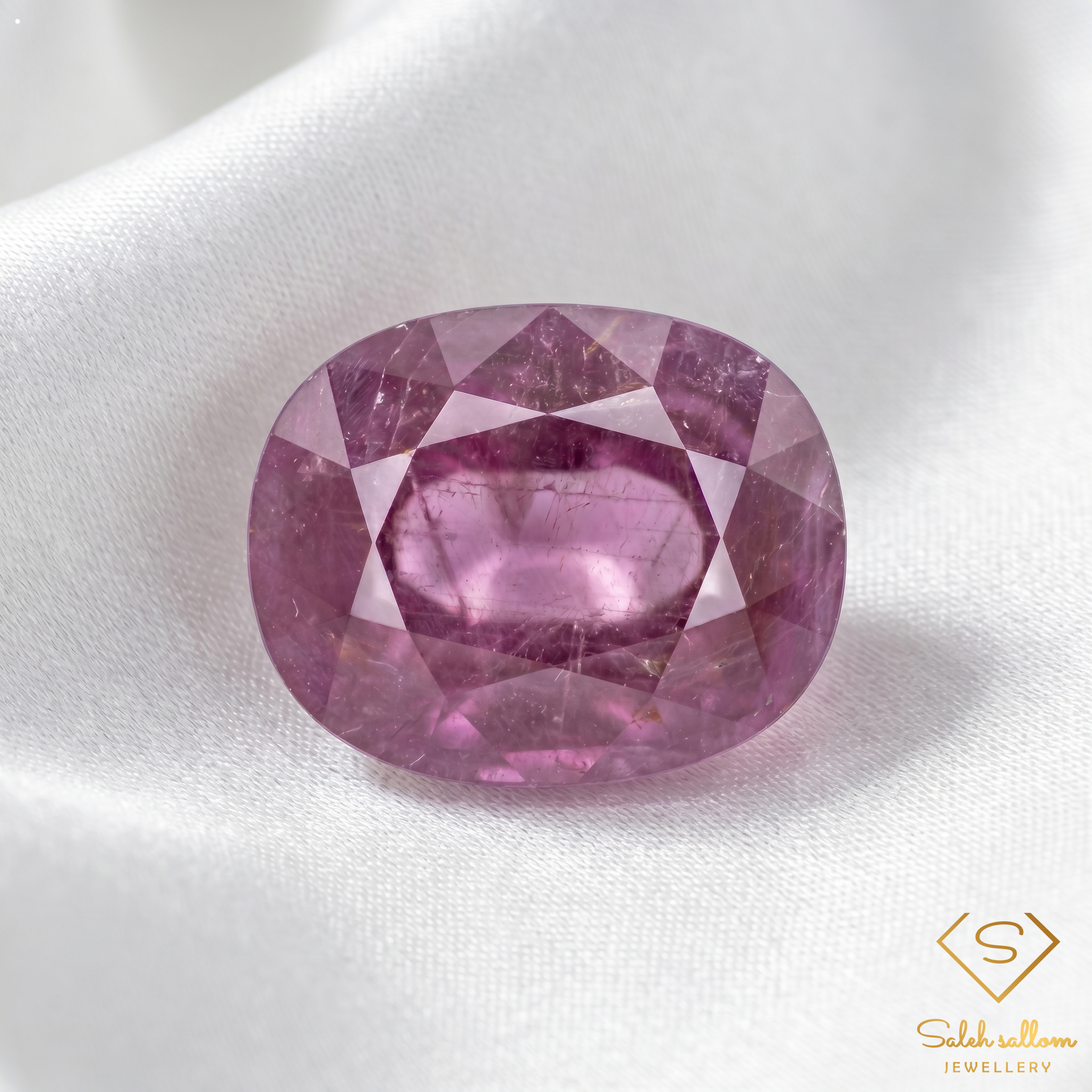 6.79 Ct Natural Unheated Guinea Ruby Oval Cut Loose Gemstone – Purplish Red Ruby Secondary image