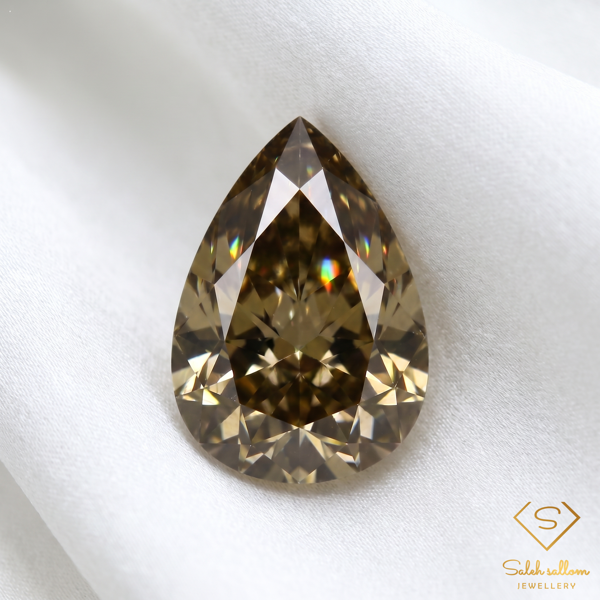 0.67 Ct Natural Unheated Yellowish Green Zircon | Pear Cut Tanzanian Zircon | Rare Collector Gemstone Secondary image