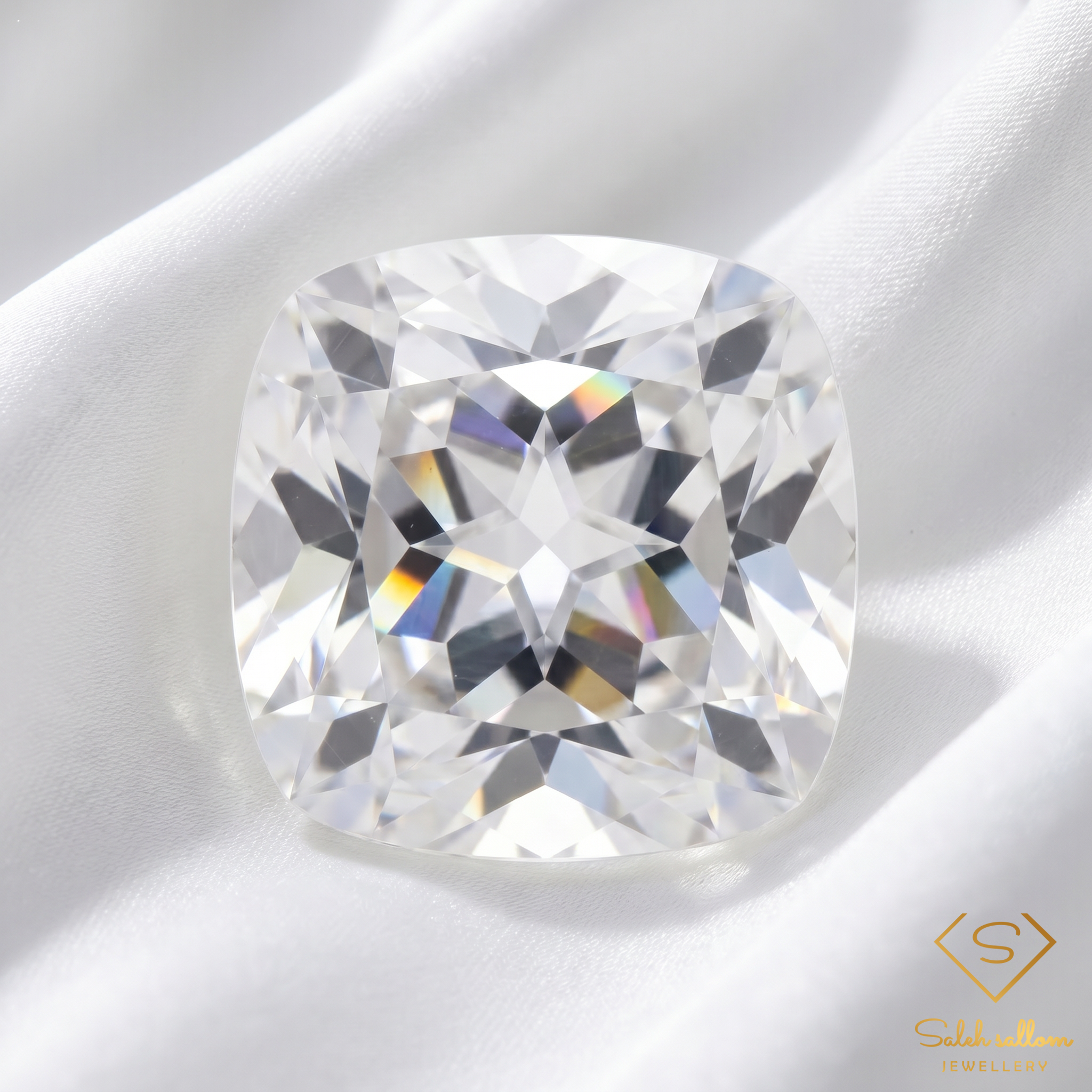 Natural White Topaz | 7.69 Carat Cushion Cut | Colorless Precision-Cut Gemstone Secondary image
