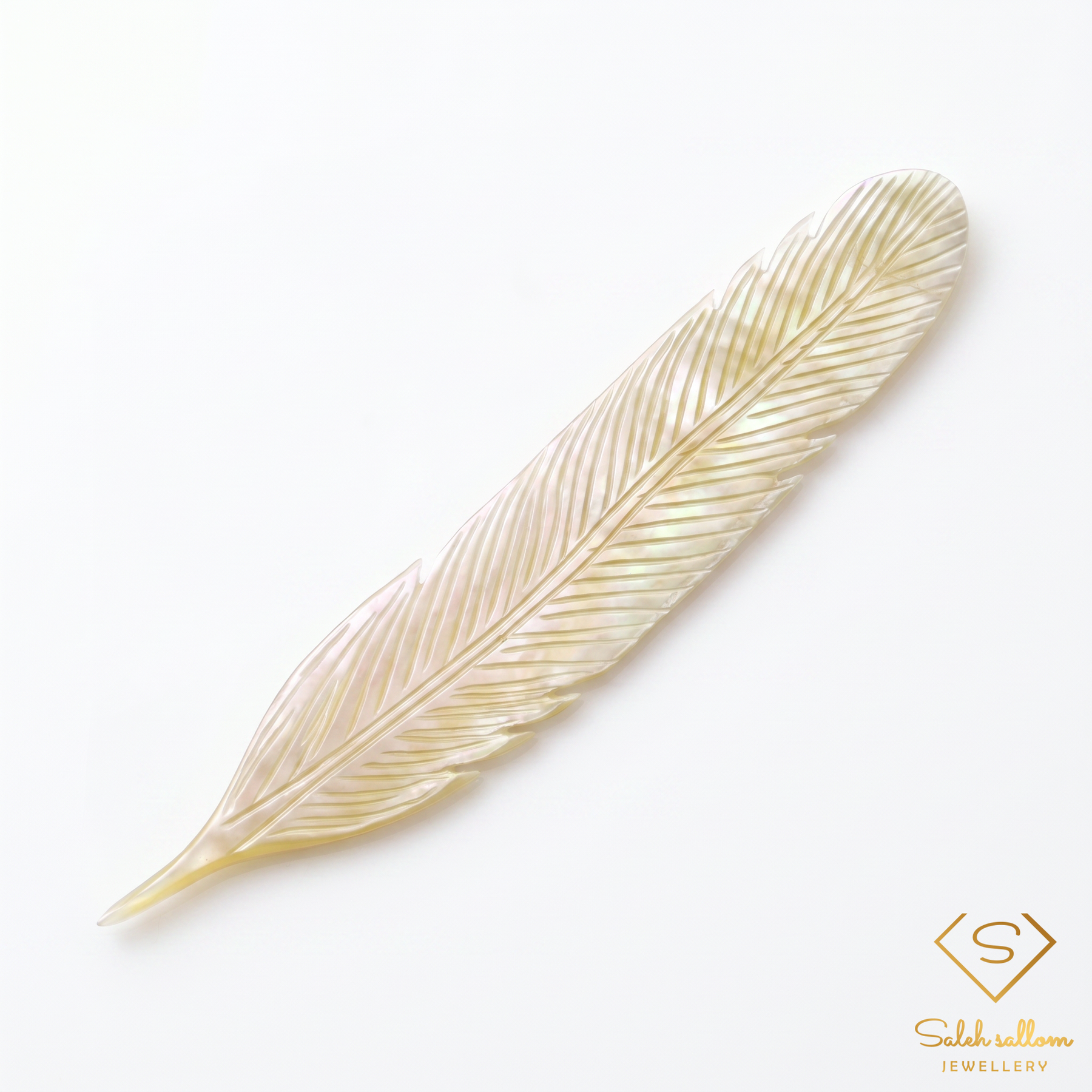 Handcrafted Rare Natural White–Yellow Pearl Shell Feather Carving | 5.64 Carat Thailand Origin | Artistic Mother of Pearl Gemstone