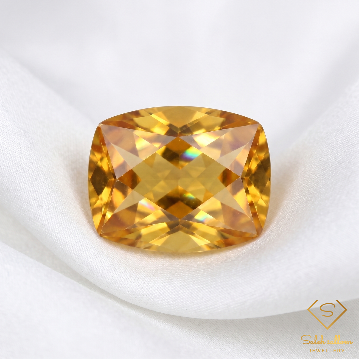 Natural Citrine | 2.52 Carat Cushion Cut | Golden Yellow Precious Gemstone