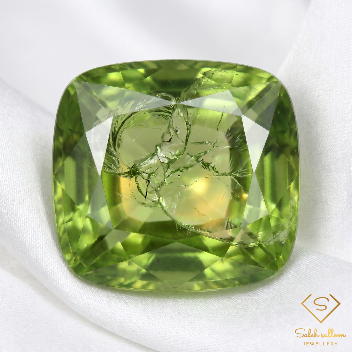 Natural Peridot | 2.29 Carat Cushion Cut | Transparent Green Peridot Gemstone