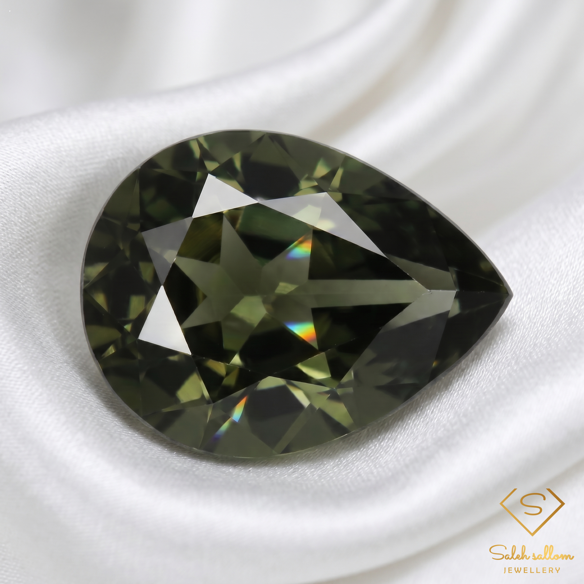 Natural Blue-Green Sapphire | 0.93 Carat Pear Brilliant Cut | Premium Teal Corundum Gemstone Secondary image