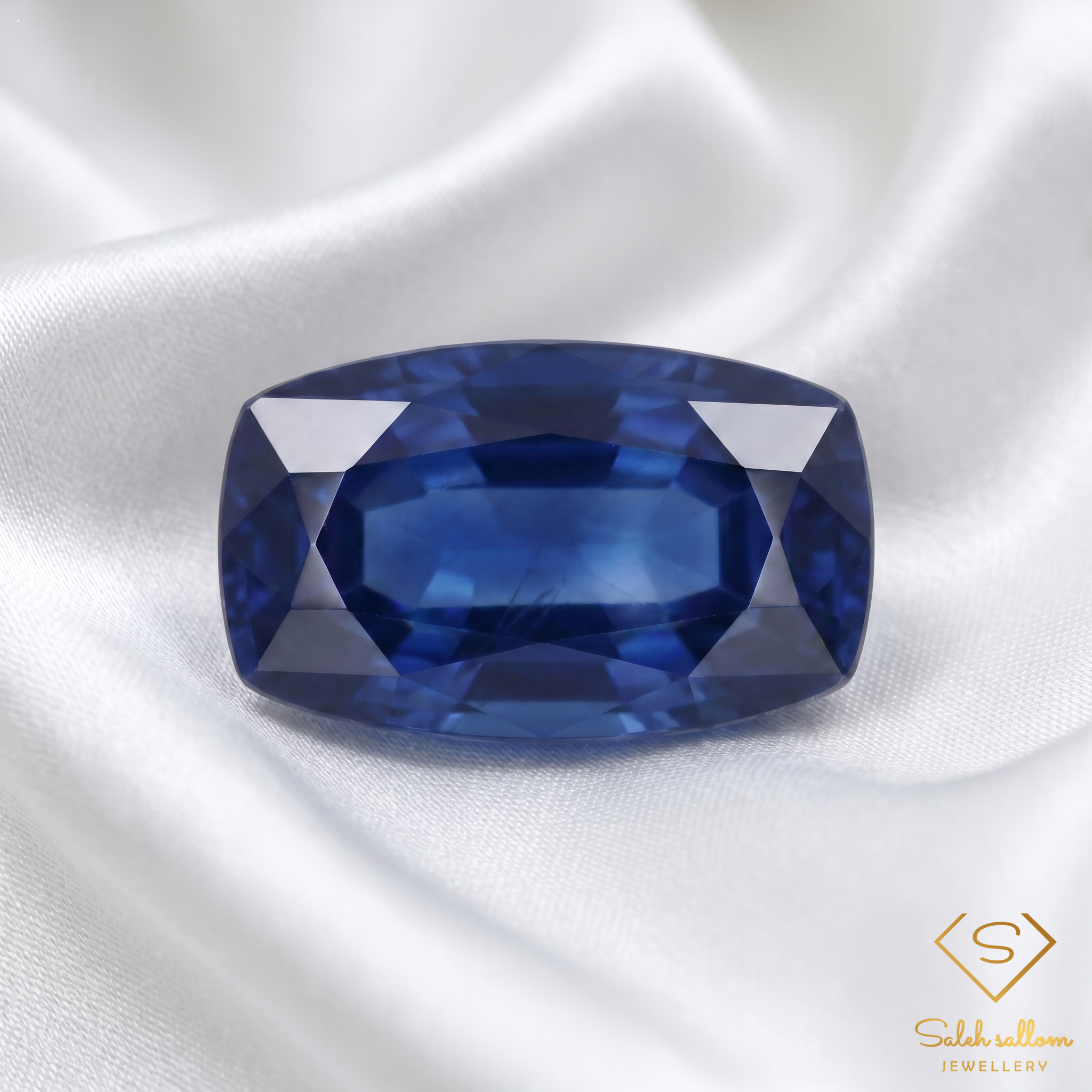 Natural Blue Sapphire | 1.04 Carat Cushion Mixed Cut | Fine Corundum Gemstone Secondary image