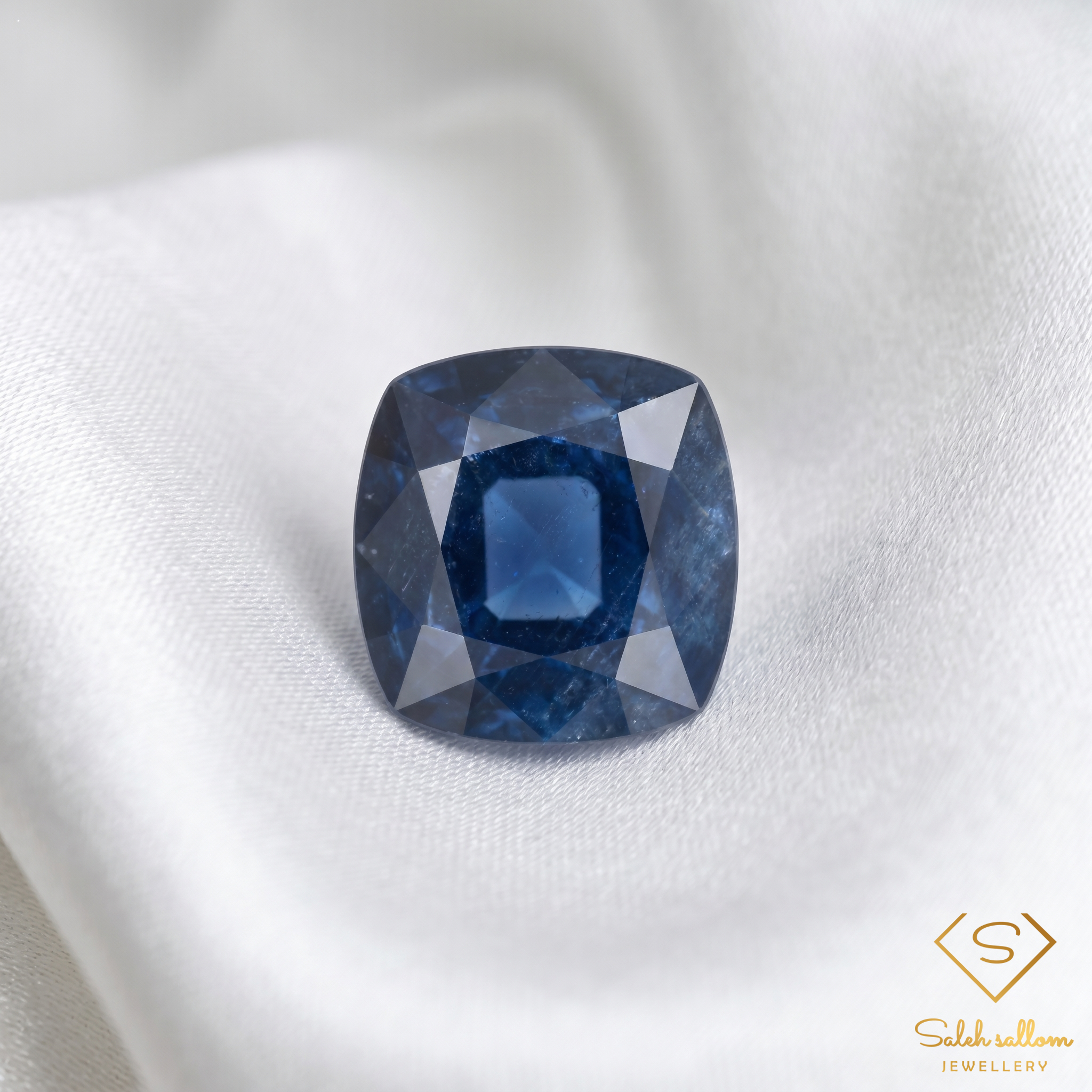 Natural Blue Sapphire | 1.25 Carat Cushion Mixed Cut | Fine Blue Corundum Gemstone Secondary image