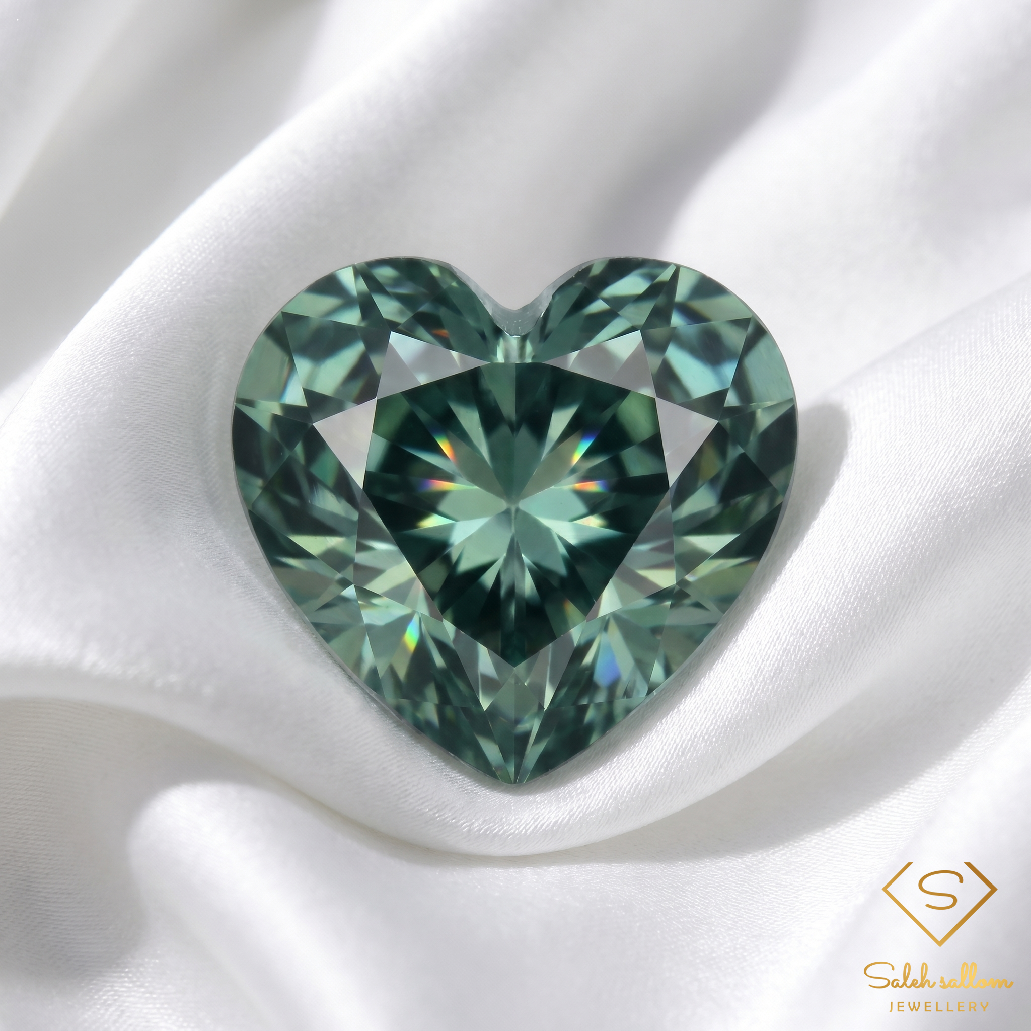 Natural Green Sapphire | 0.72 Carat Heart Mixed Cut | Fine Corundum Gemstone Secondary image