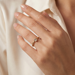 Natural Diamond Chain Link Ring | 0.13 CT Natural Diamonds | 18K Yellow Gold | Saleh Sallom Jewelry
