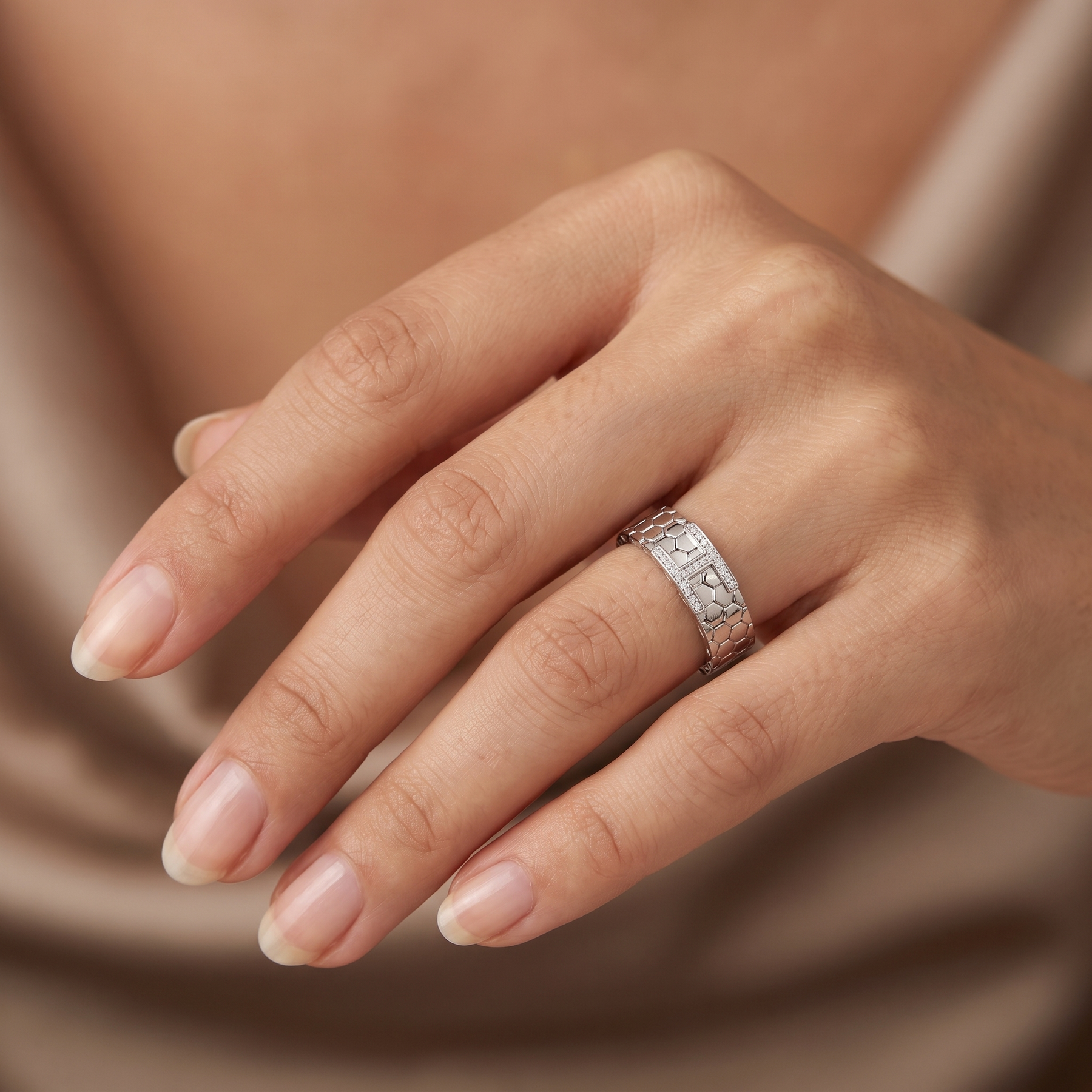 Natural Diamond Geometric Honeycomb Band Ring | 0.11 CT Natural Diamonds | 18K White Gold | Saleh Sallom Jewelry