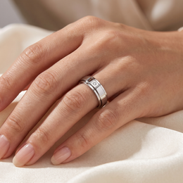Natural Diamond Wedding Band Ring | 0.06 CT Natural Diamond | 18K White Gold | Saleh Sallom Jewelry