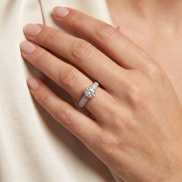 1.20 Ct VVS1 Lab Created Diamond Round Brilliant Pavé Ring in 18K Fine Gold