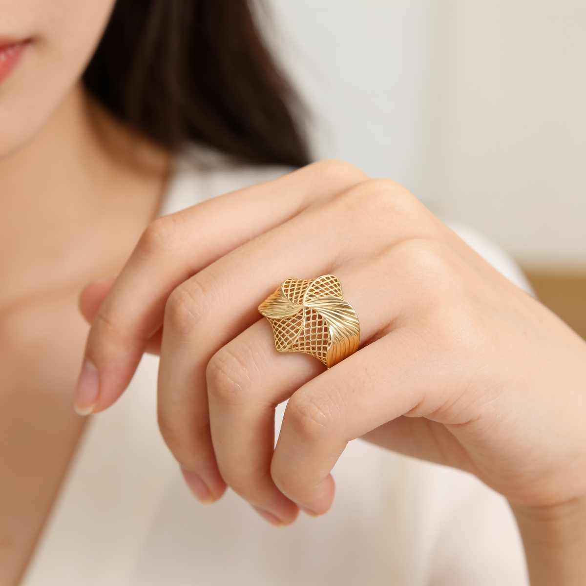 Sculptural Openwork Lattice Statement Ring in 925 Silver with Yellow Gold Finish