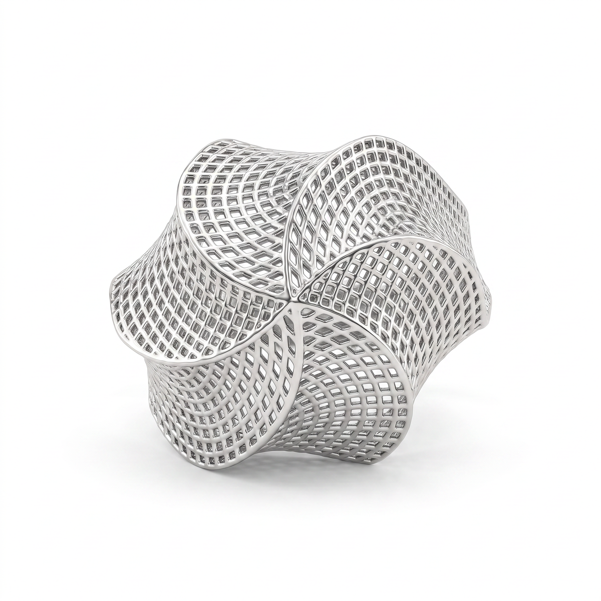 Sculptural Four-Petal Mesh Statement Ring in 925 Silver