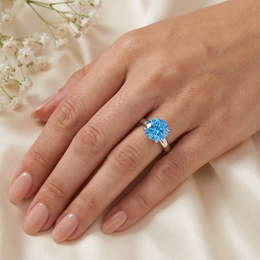 Blue Round-Cut Solitaire Statement Ring in 925 Silver